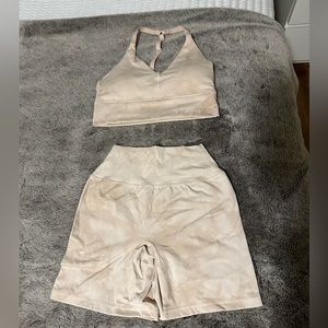 Alphalete tan and cream marble set